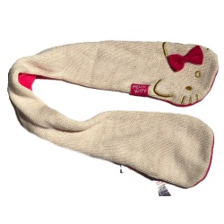 Girl's Hello Kitty Scarf